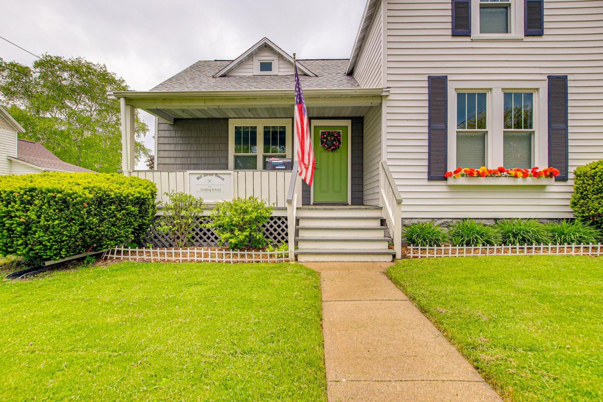 Lavish House With Patio - 2 Blocks To Green Lake! Exteriér fotografie